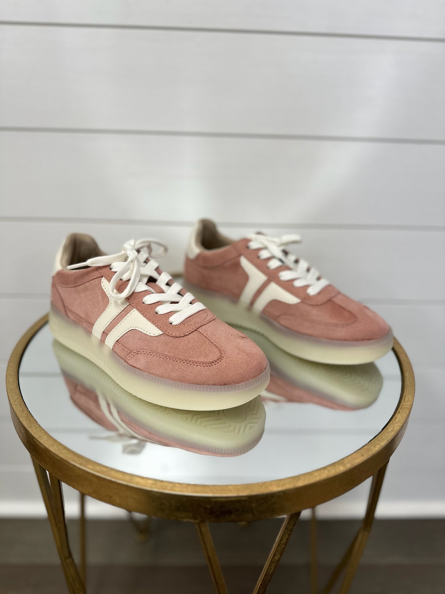Poppy - Dust Pink Suede