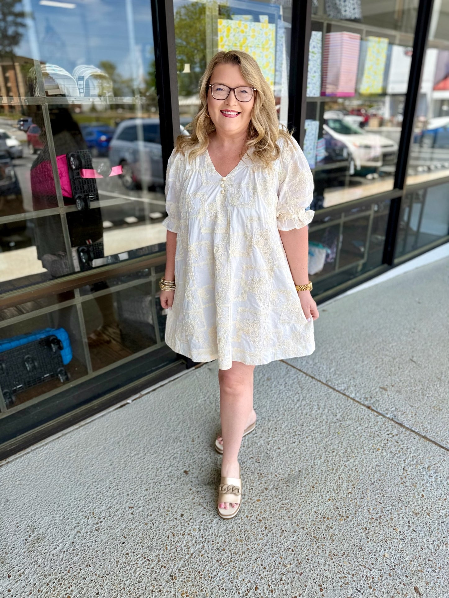 EMBROIDERED MINI SHIFT DRESS- IVORY
