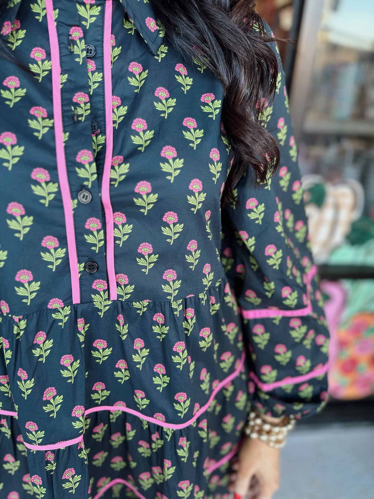 Everywhere I Turn-Black