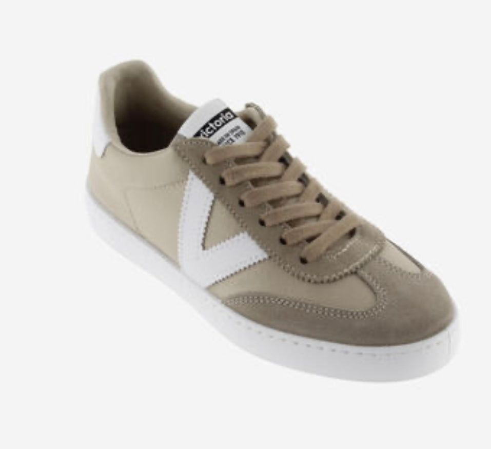 Vison Victoria Sneakers