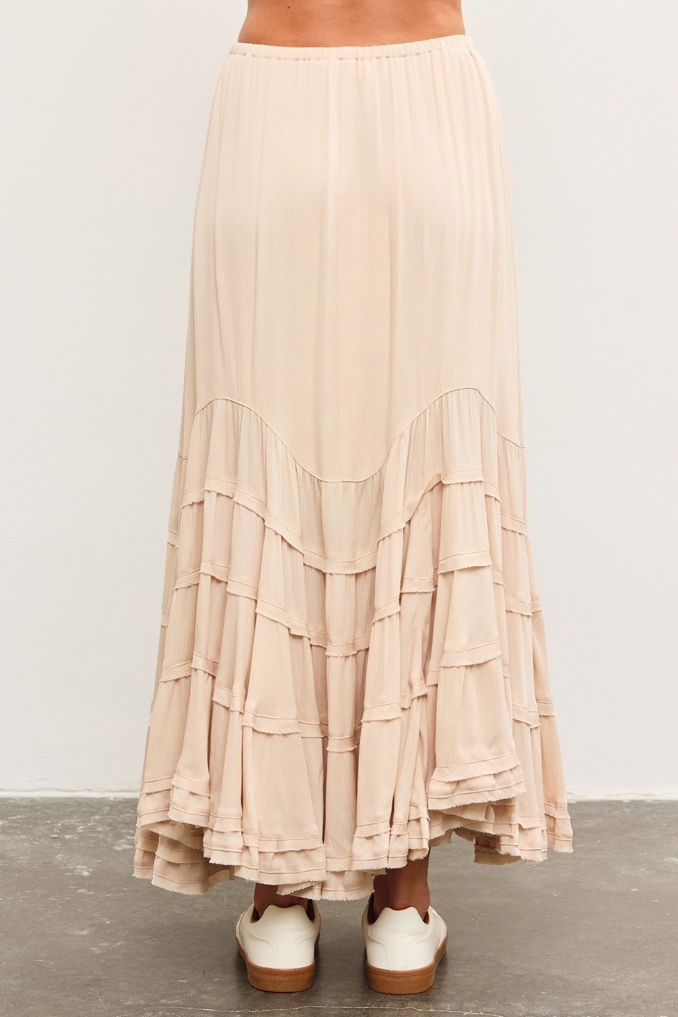 Keep Swingin’ Skirt - Natural