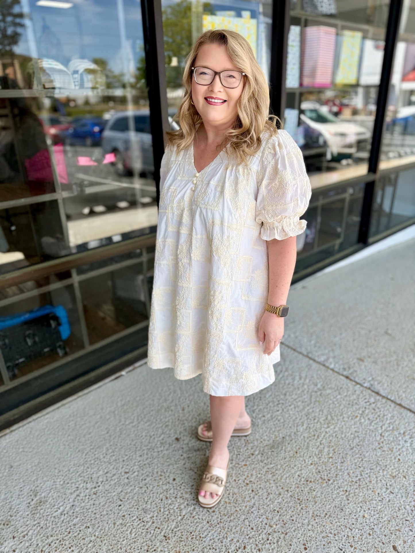 EMBROIDERED MINI SHIFT DRESS- IVORY