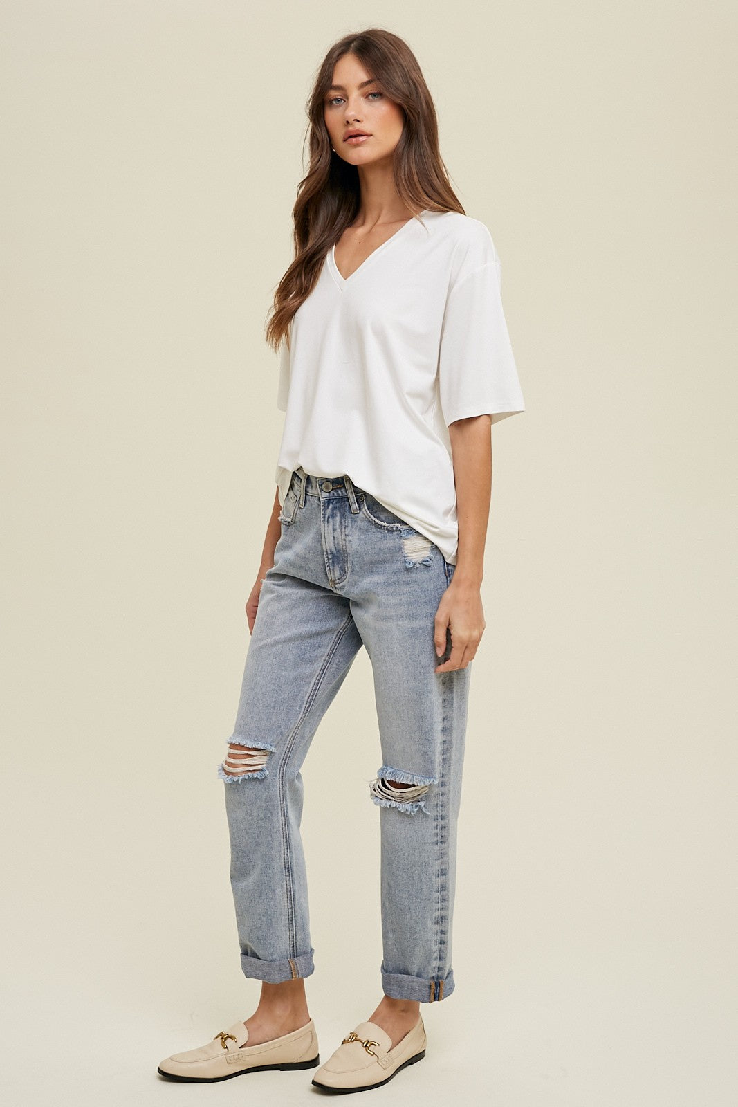 Debbie Basic V-Neck-Off White