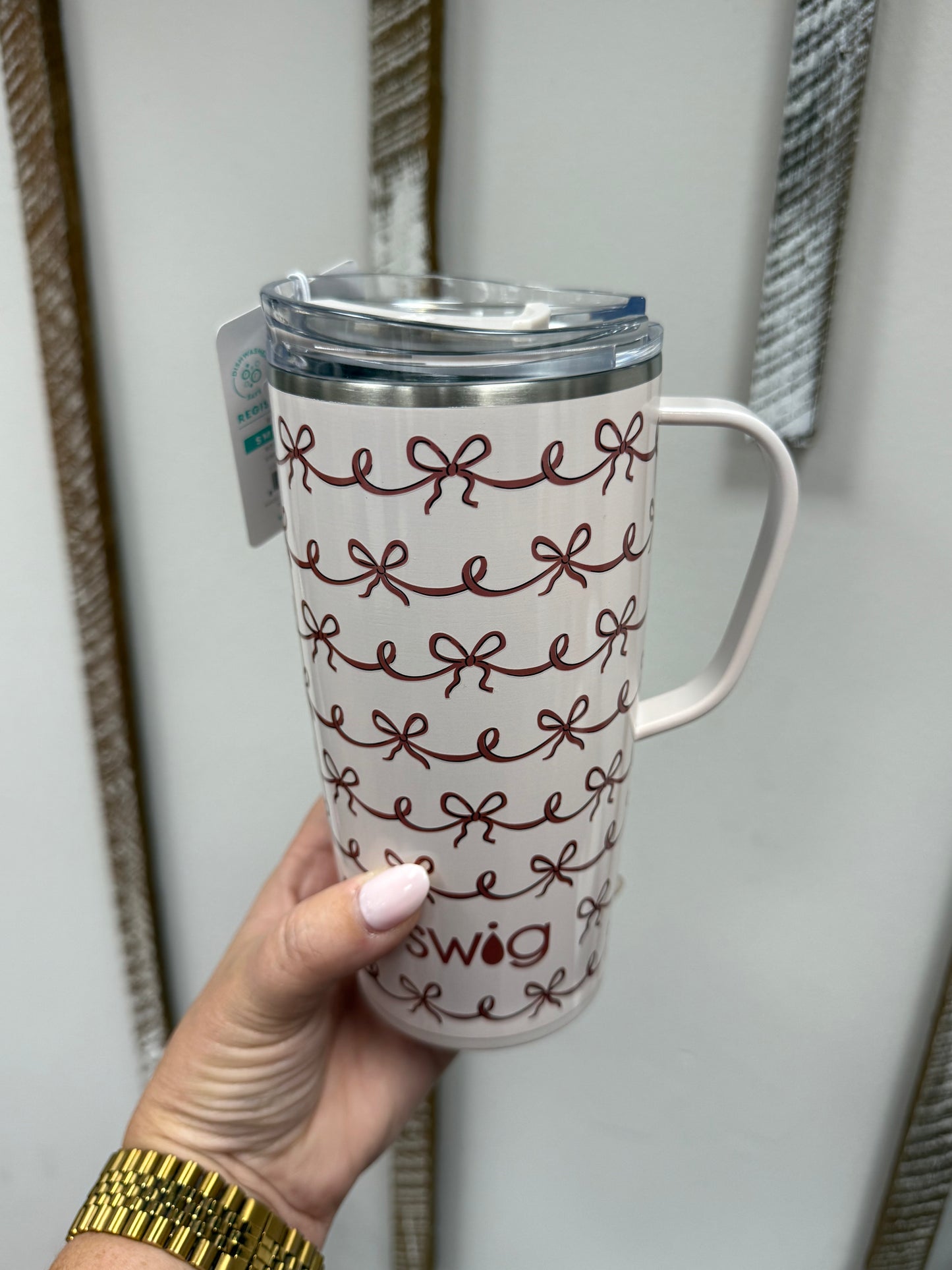 Pretty in Pink 22oz Travel Mug