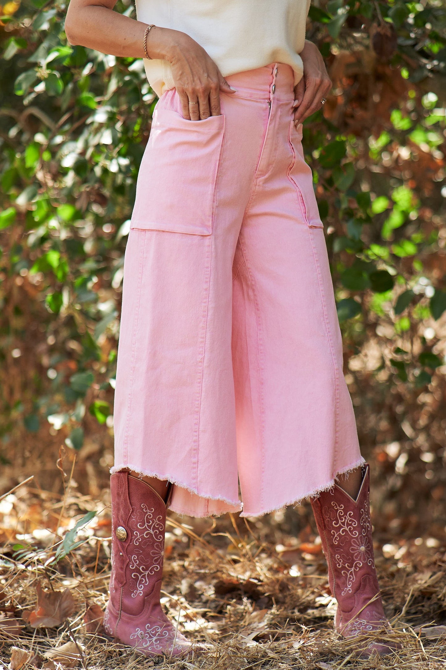 Washed Wide Crop Pants- Baby Pink