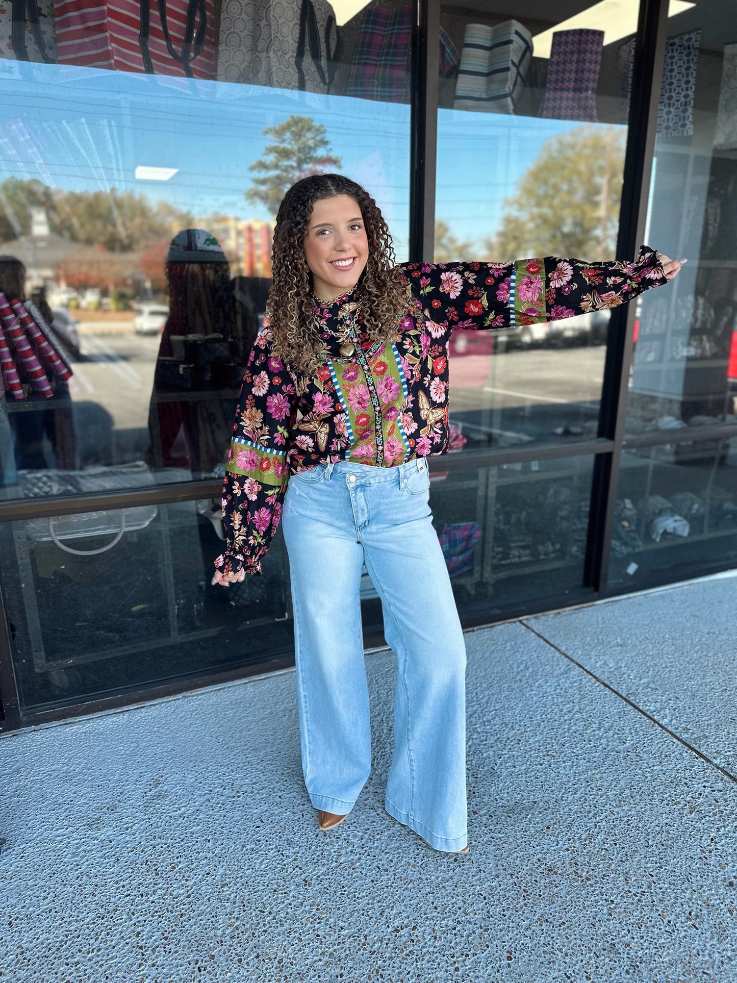 Onto Better Things Top - Black