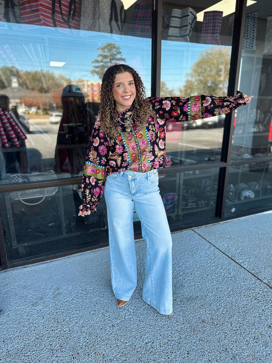 Onto Better Things Top - Black