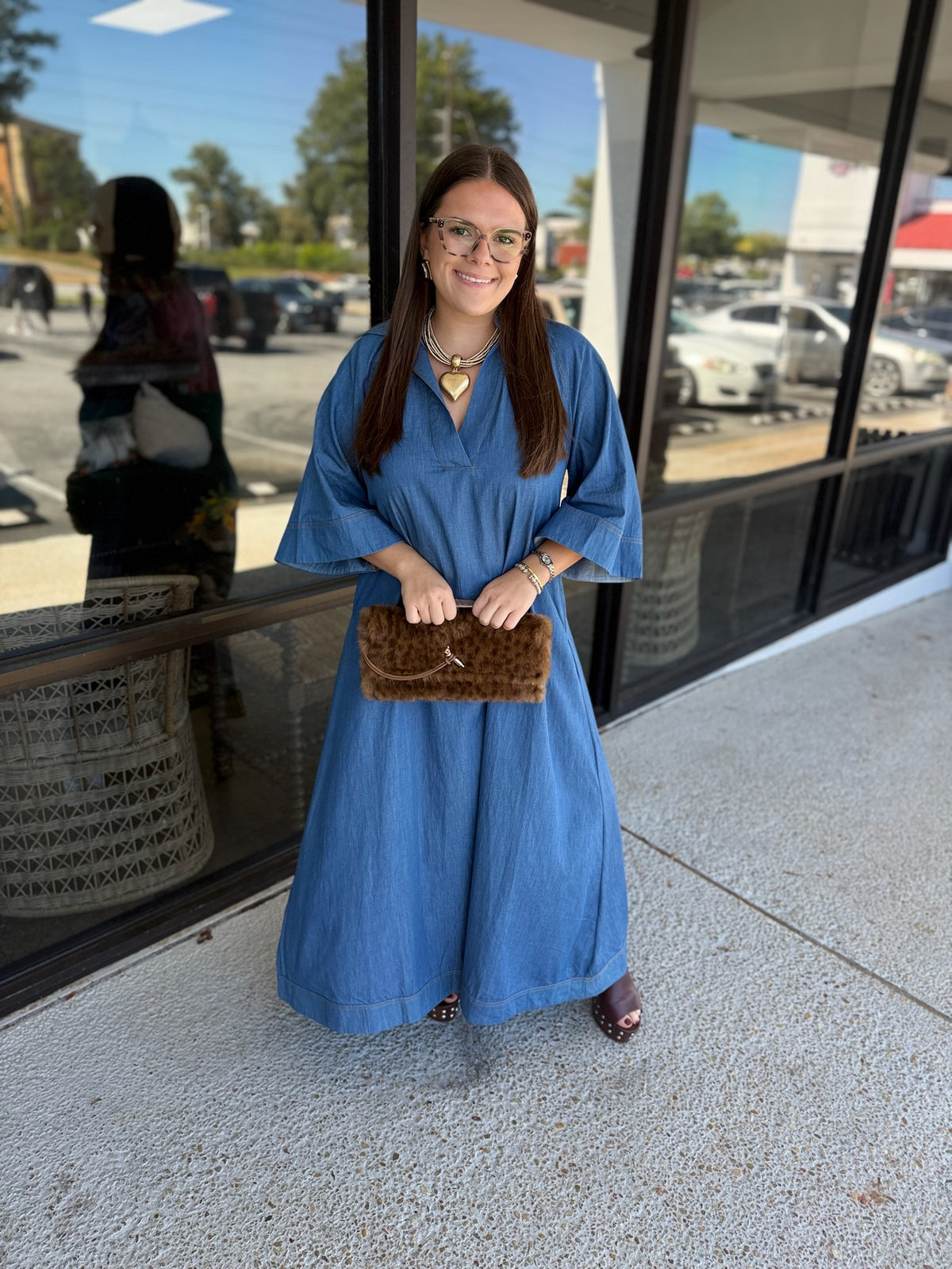 Courtney Maxi