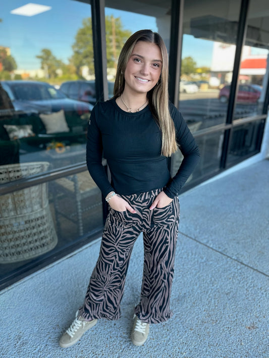 The Chill Factor Top - black
