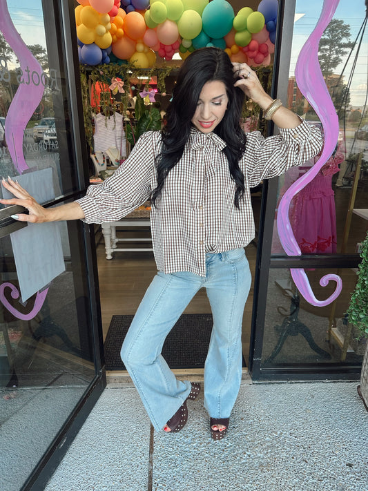 The Daisy Button Up