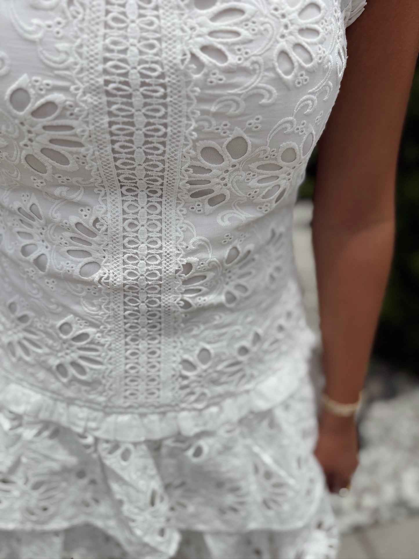 Eyelet for You Mini - white