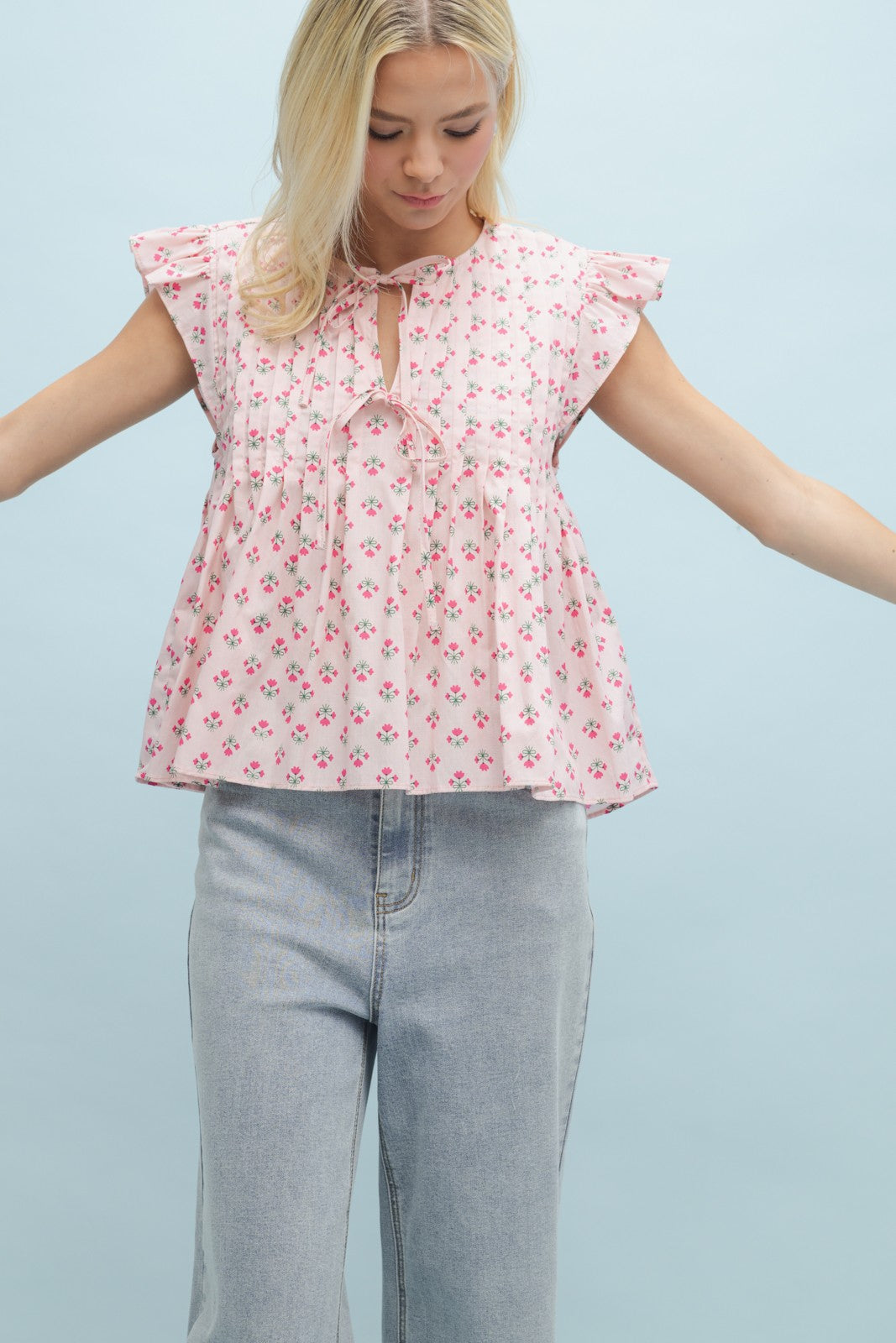 Floral Bow Detail Pleated-Ballet/Punch