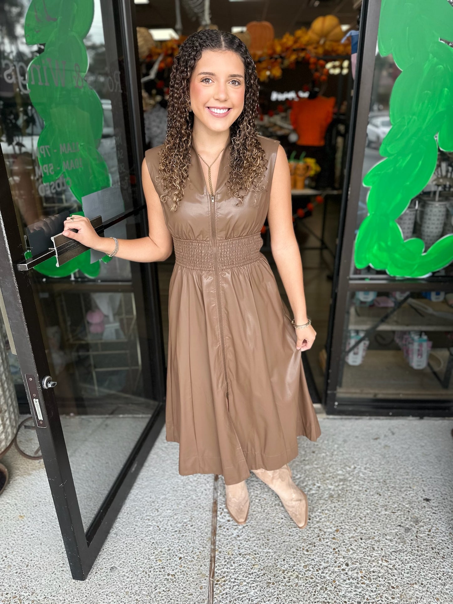 Faux Midi-Mocha Mousse