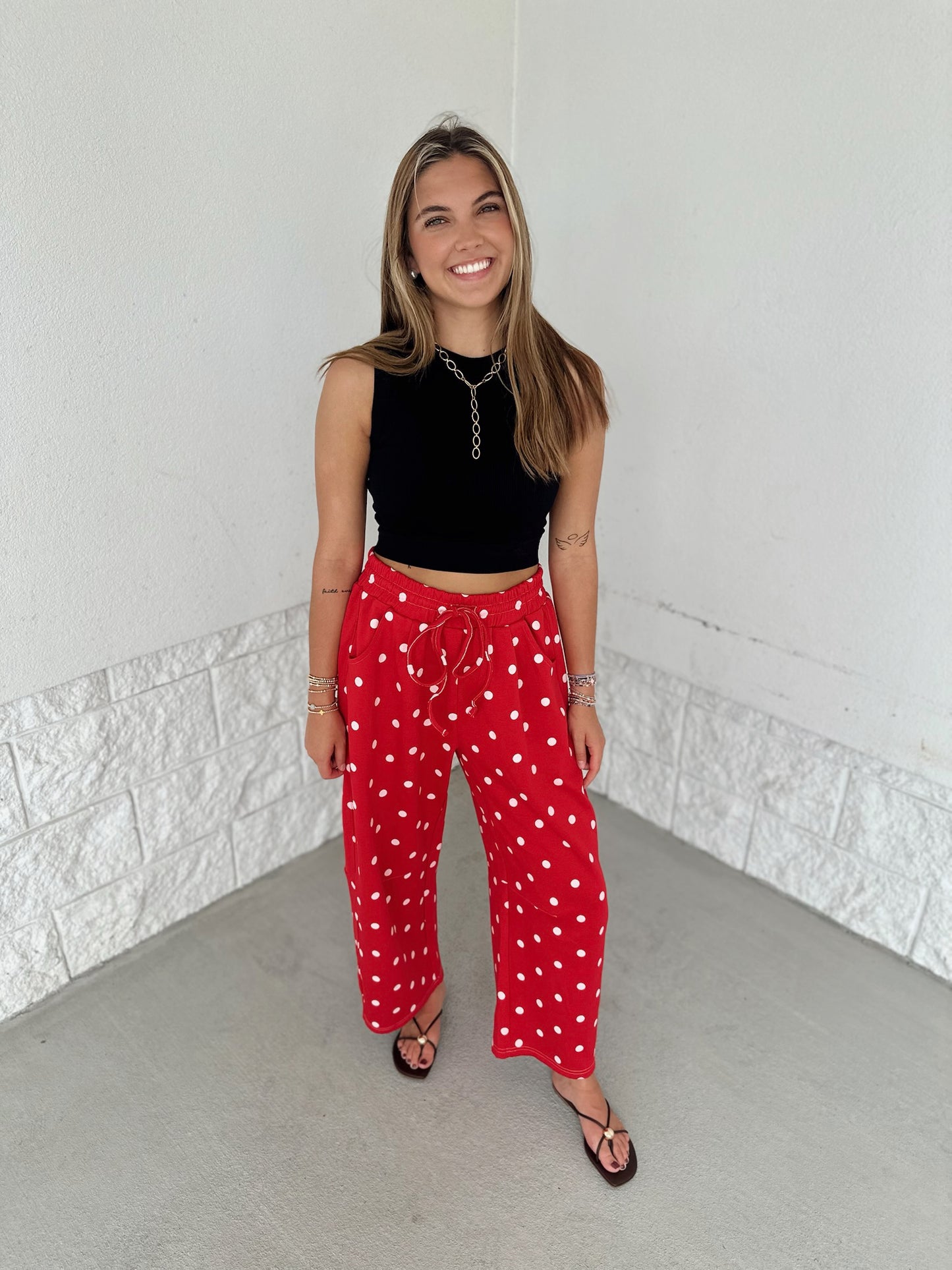 Lounge Please - red/white