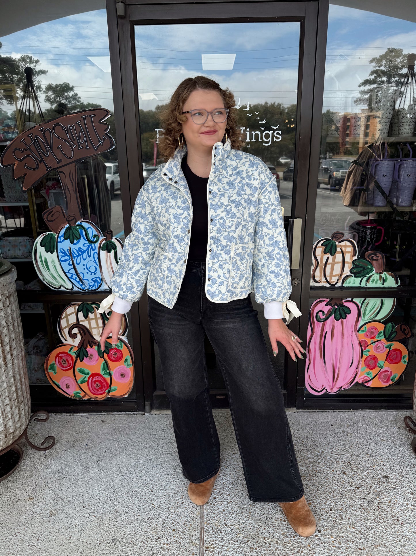 Few Goodbyes-Ivory/Blue Floral