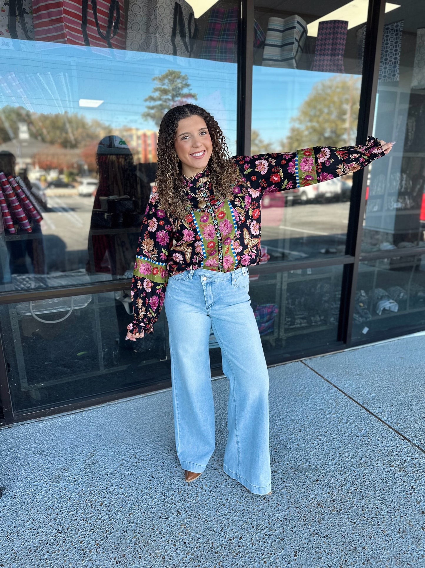 Onto Better Things Top - Black