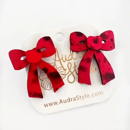 Red Bow Please