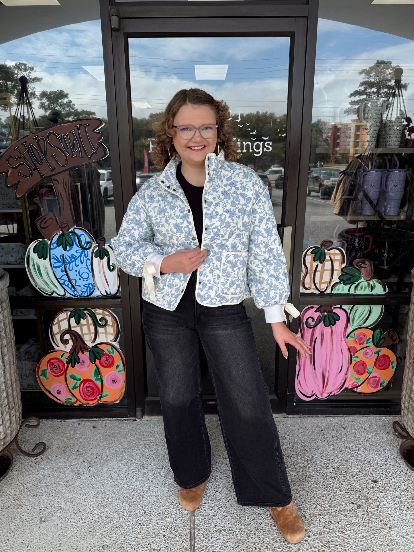 Few Goodbyes-Ivory/Blue Floral