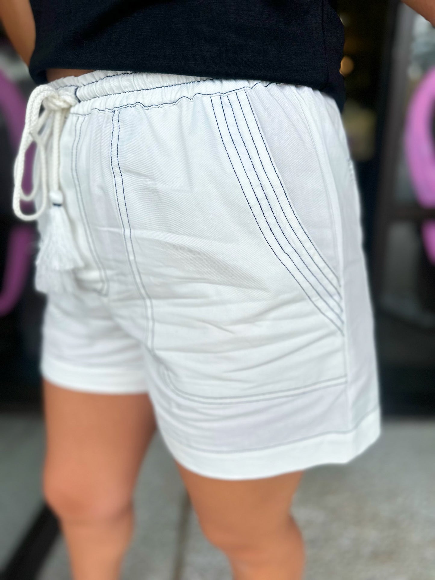 Anna Shorts - Off White