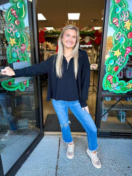 She Ain’t In It-Black