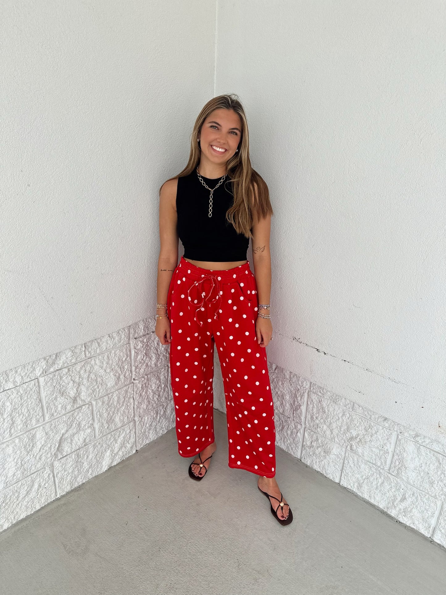 Lounge Please - red/white