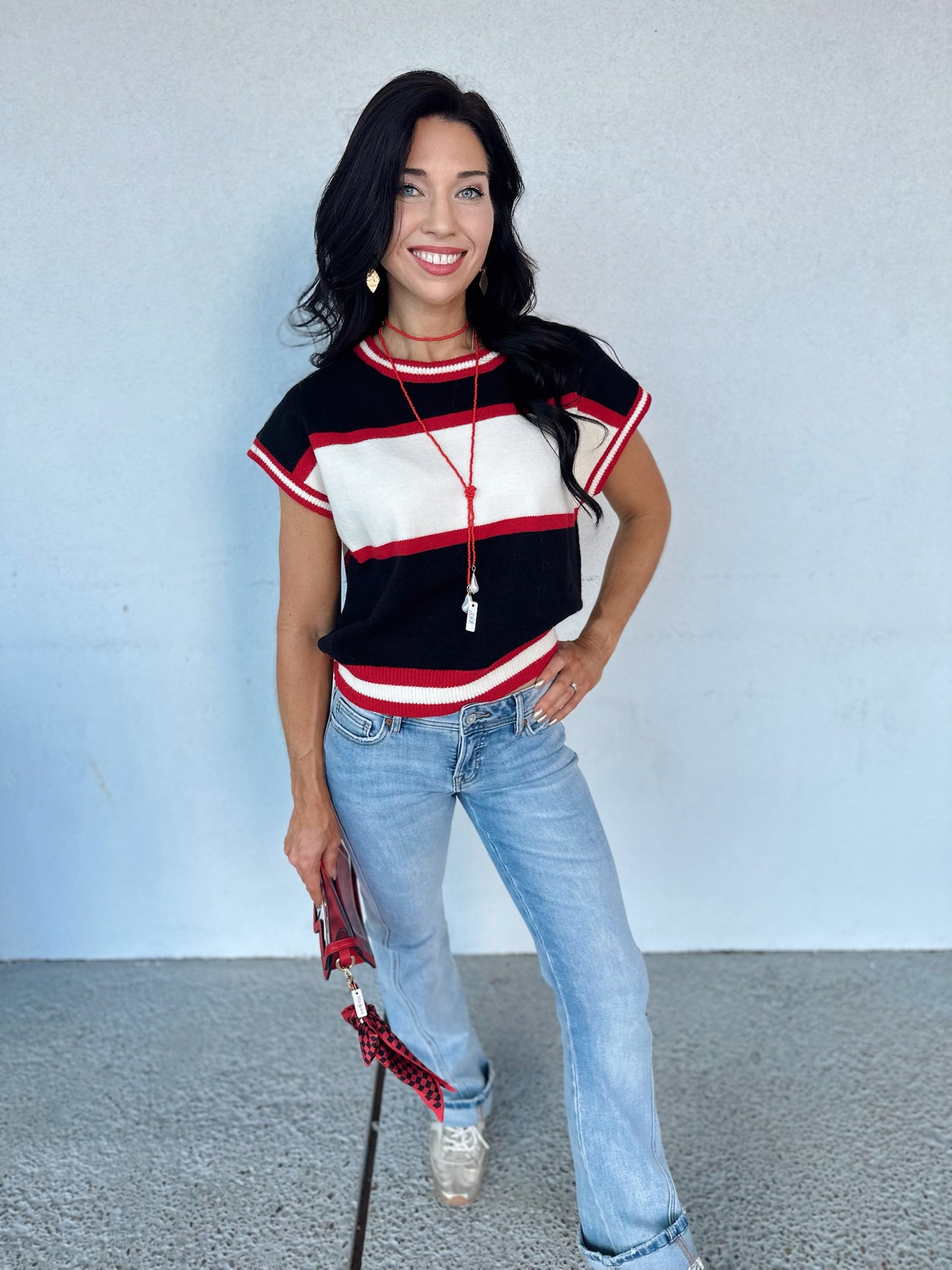 Put me in Coach top - black/red