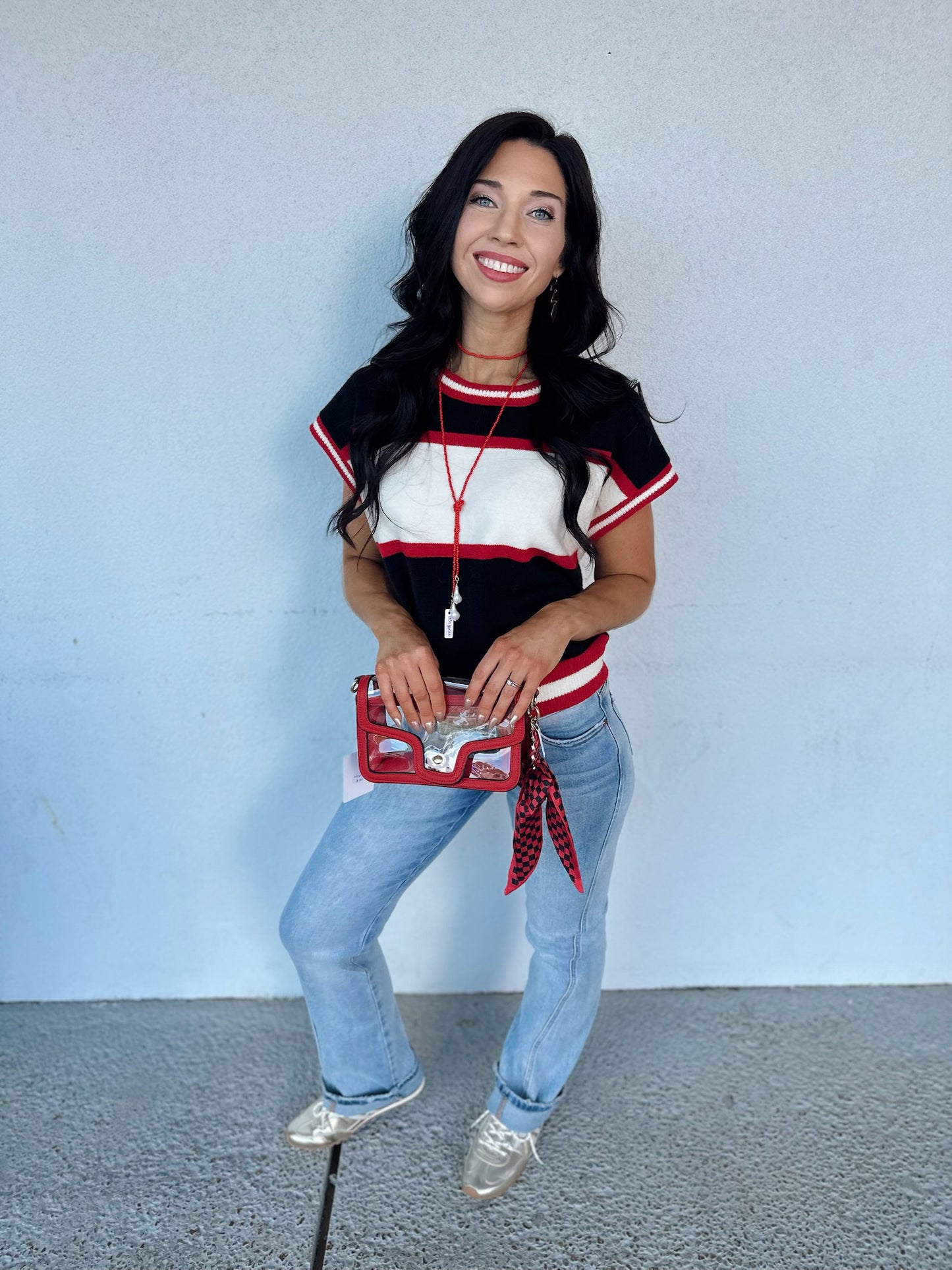 Put me in Coach top - black/red