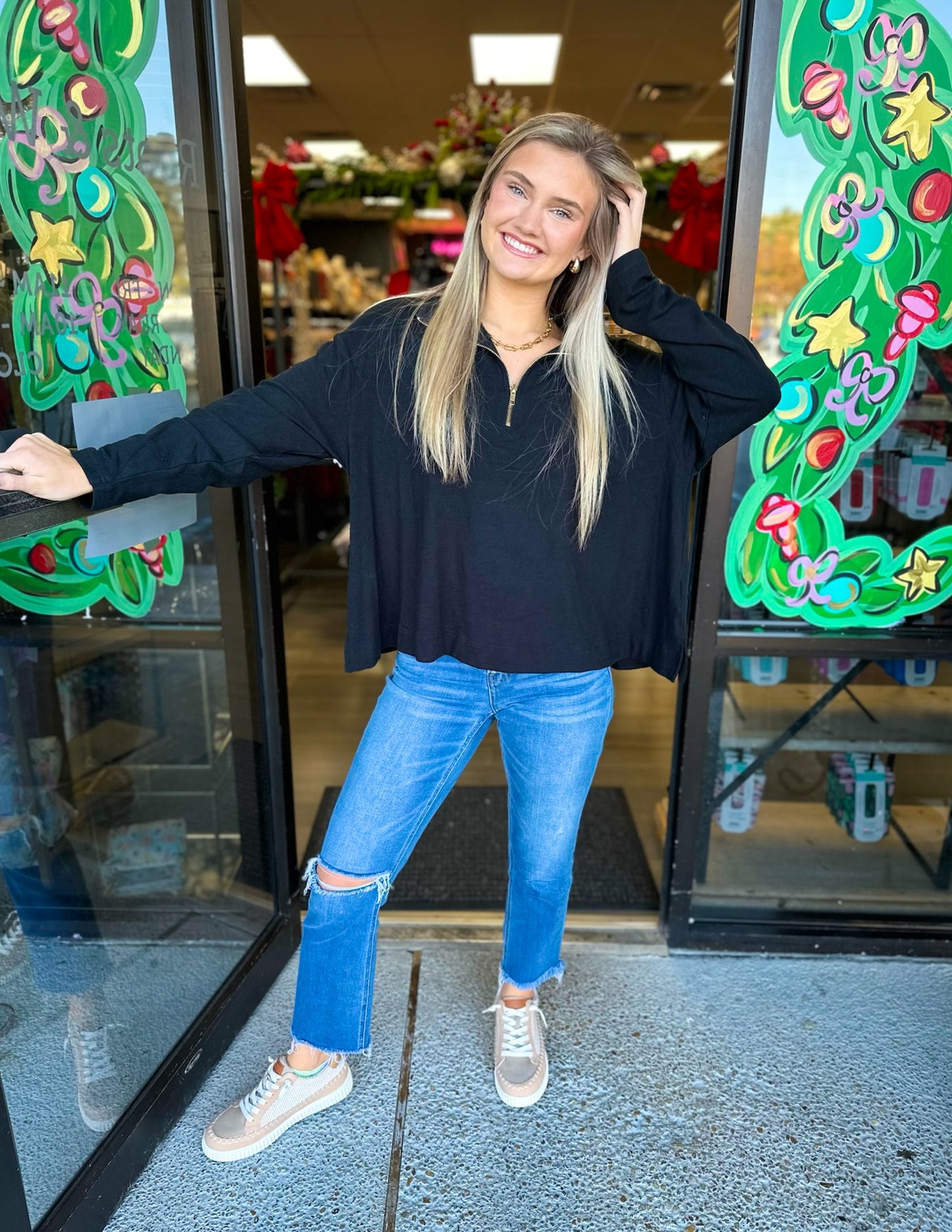 She Ain’t In It-Black