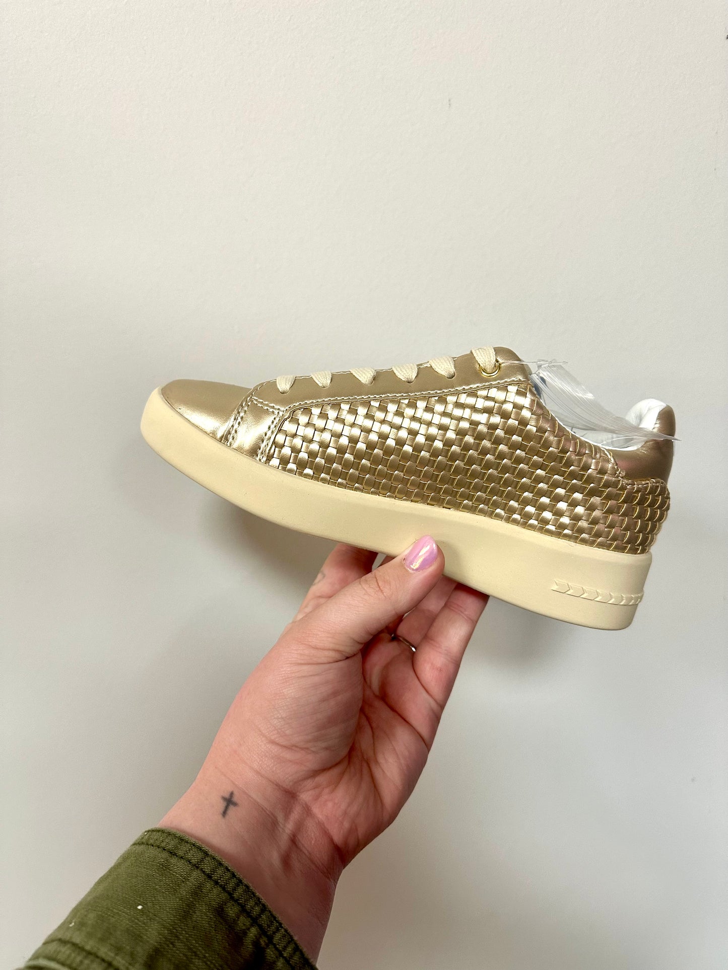 Luna 2-Gold Woven