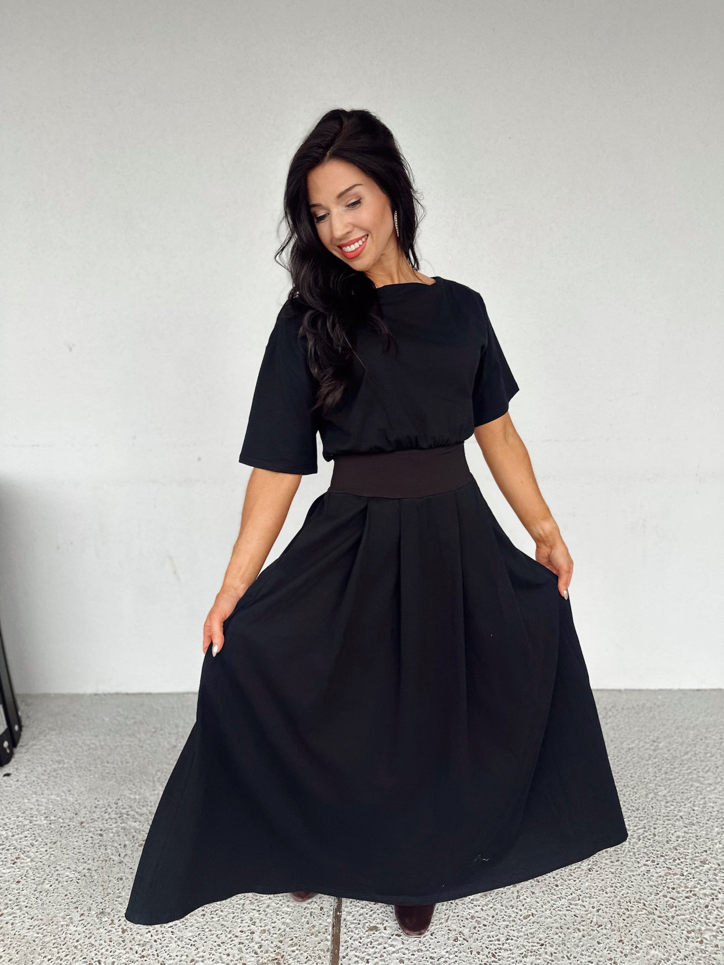 Show Out Maxi - black
