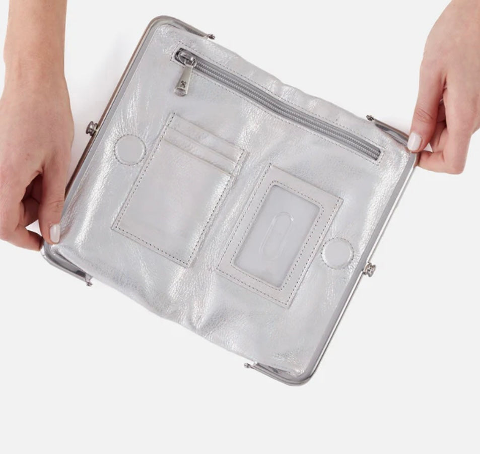 Lauren Clutch-Wallet