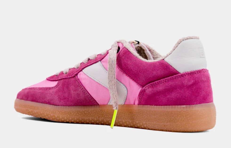 Sylvia Sneaker