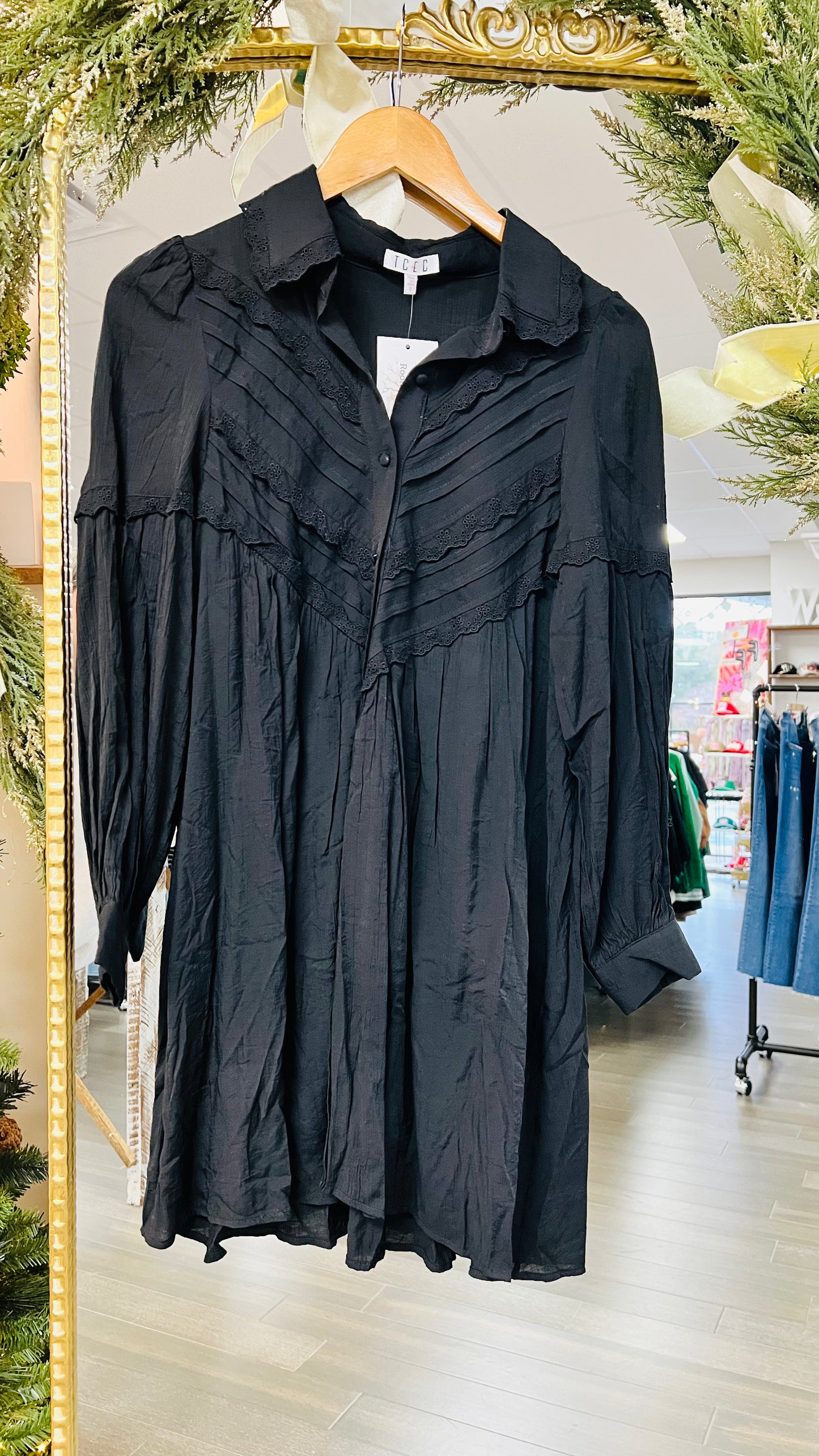 Pleated Dreams Mini- Black