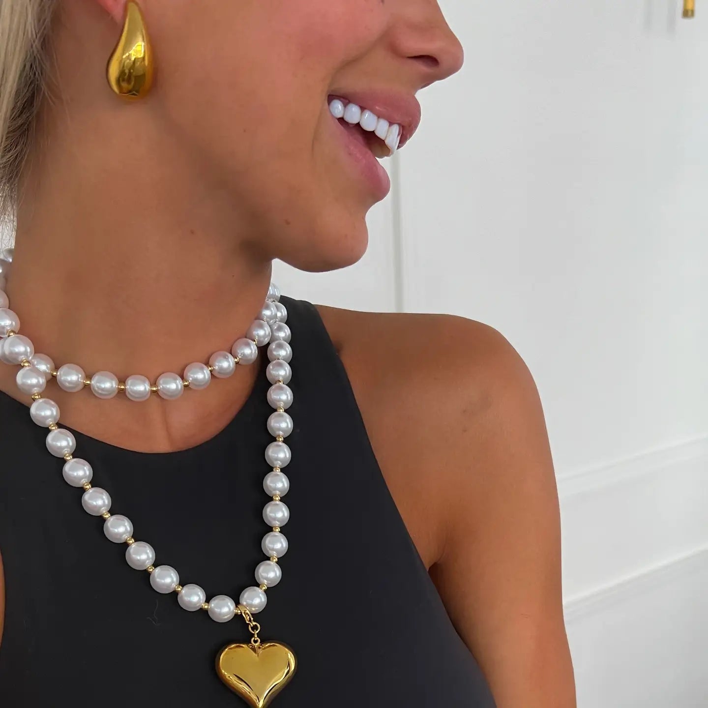 Wrap Around Pearl Heart Necklace