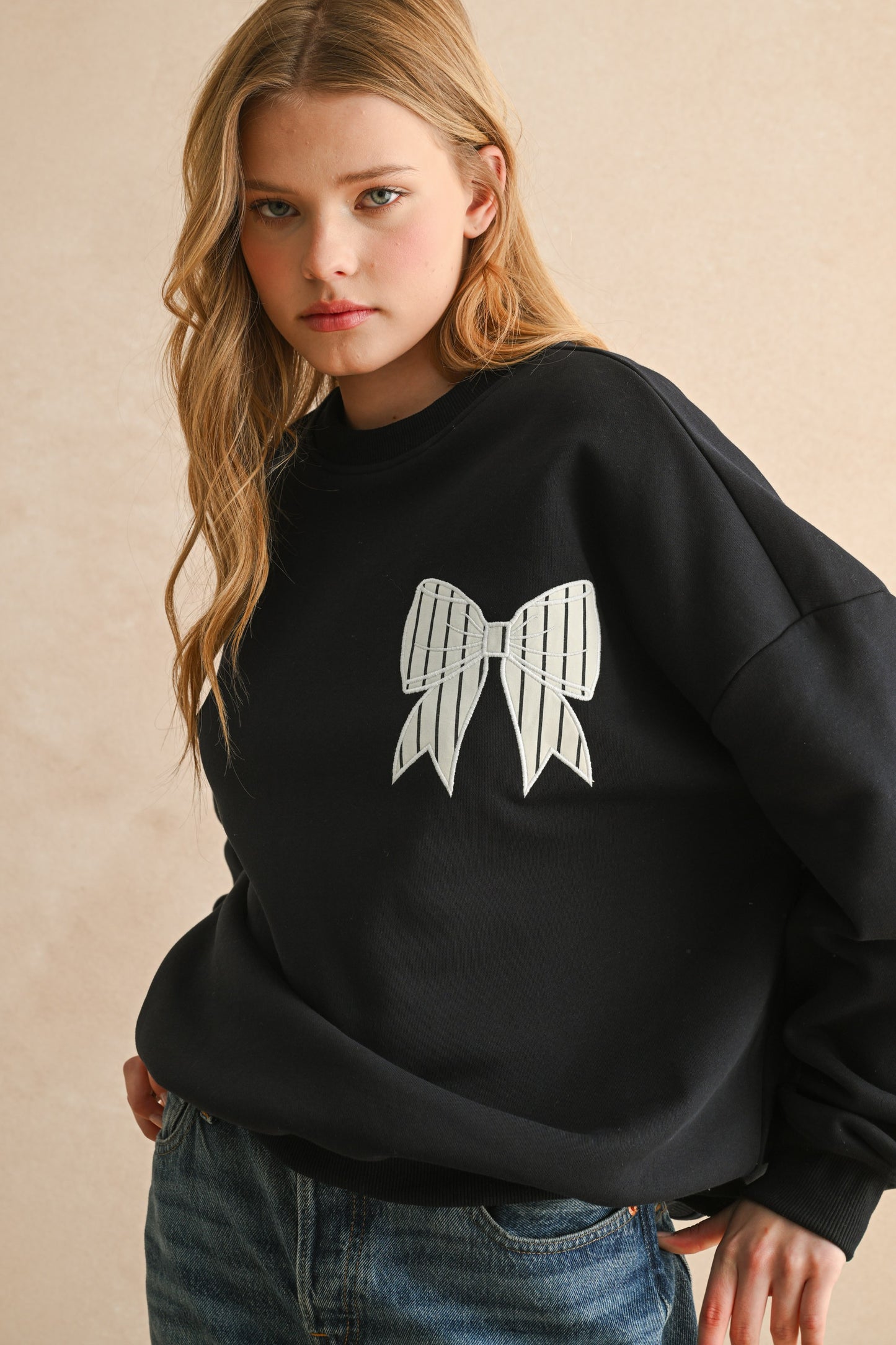 Striped Bow Patch Sweatshirt-Navy