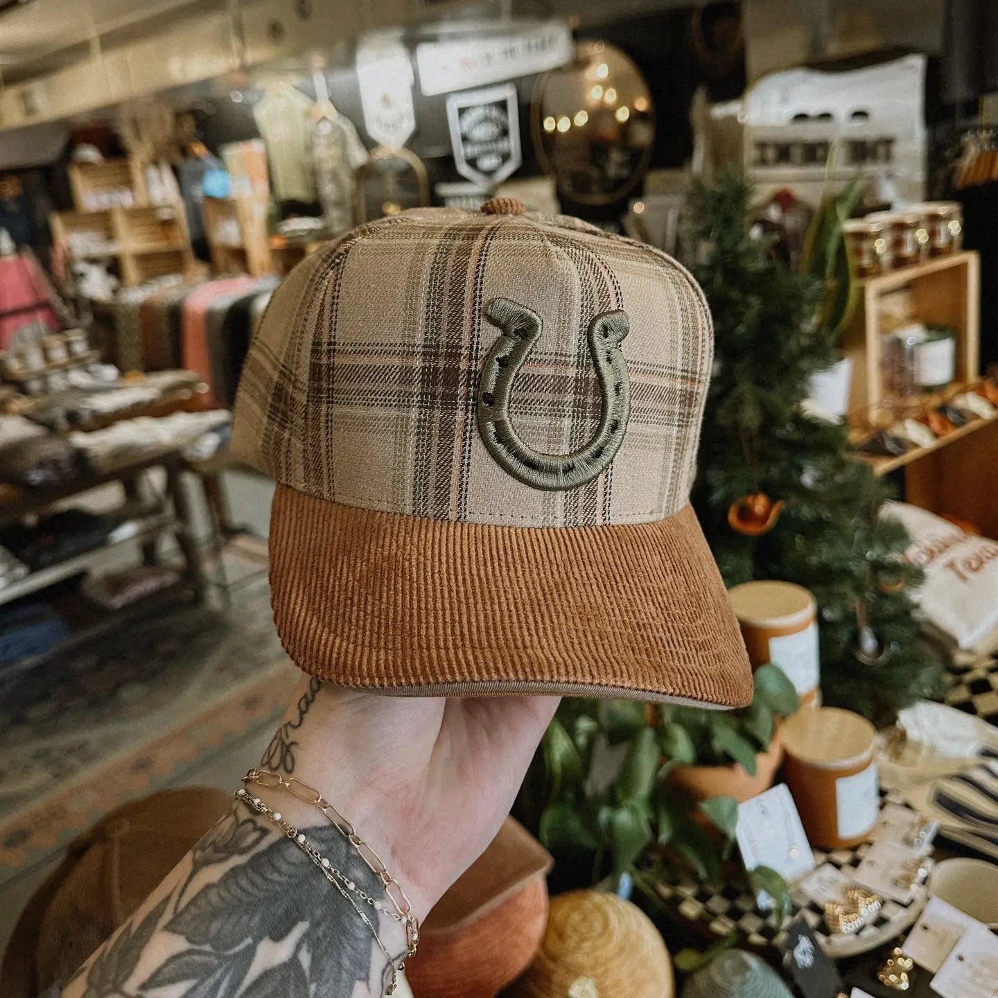 Horseshoe Plaid Trucker