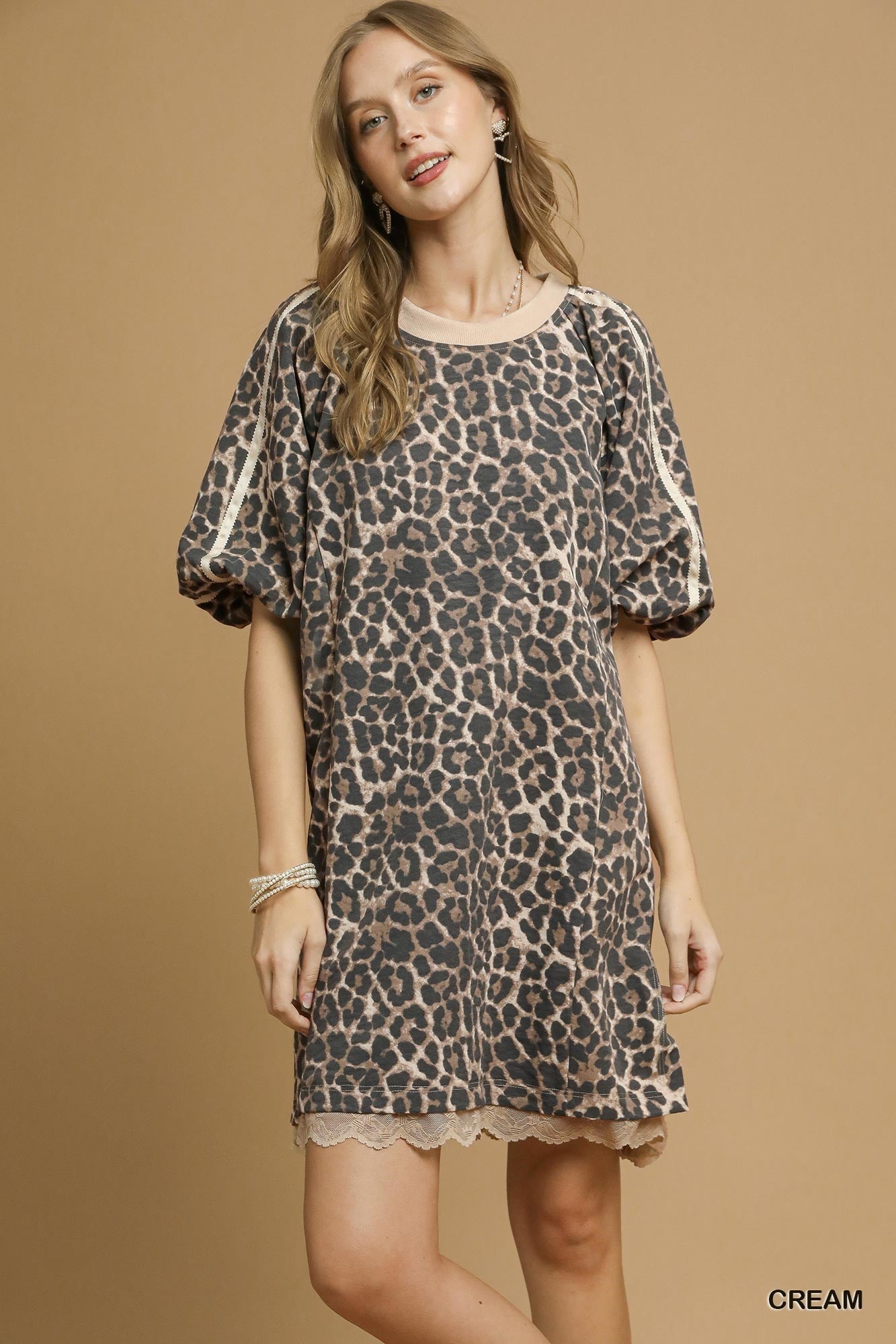 Hold Me Closer-Cream