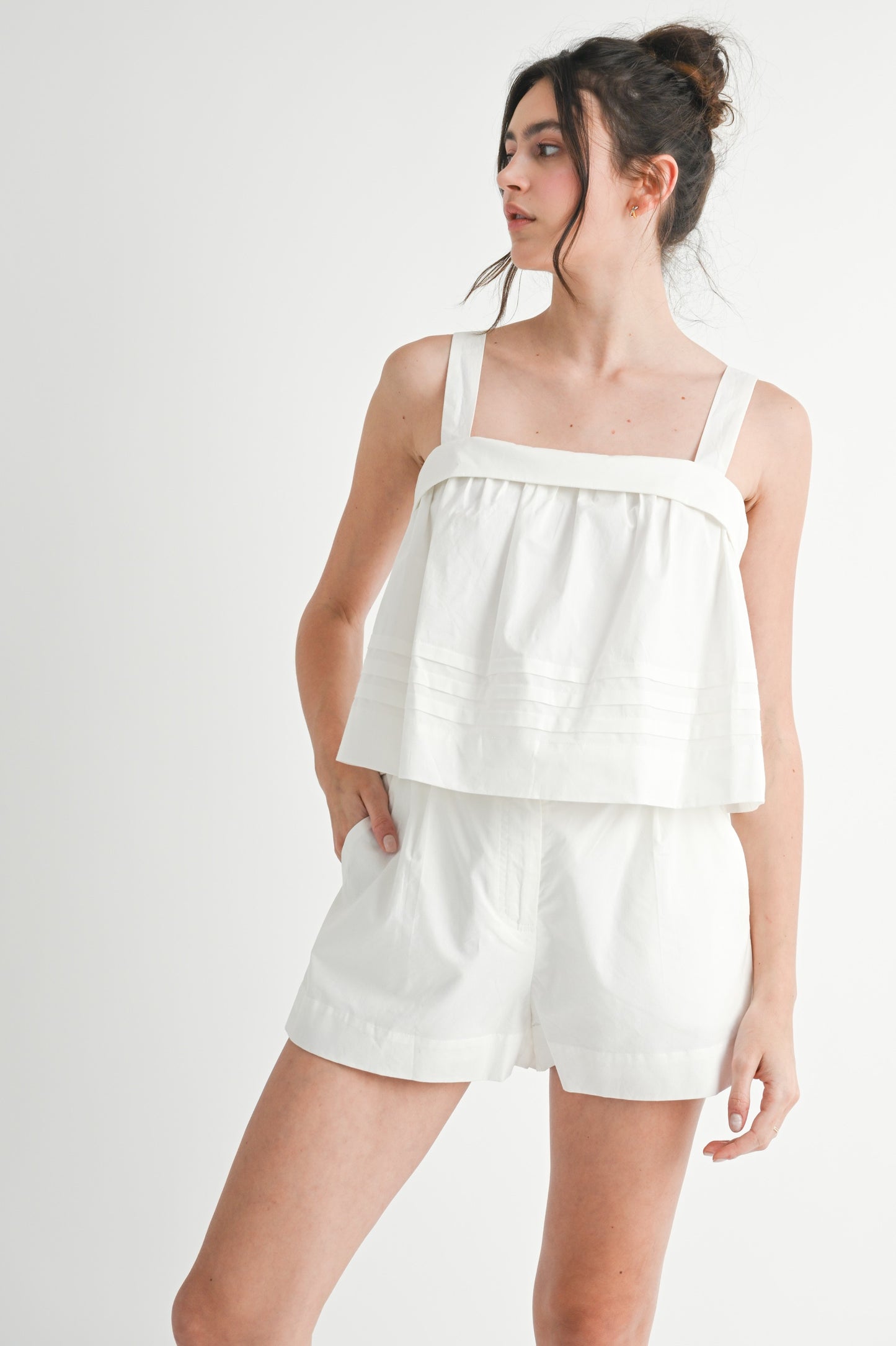 Bachelorette Trip Loading - Off White