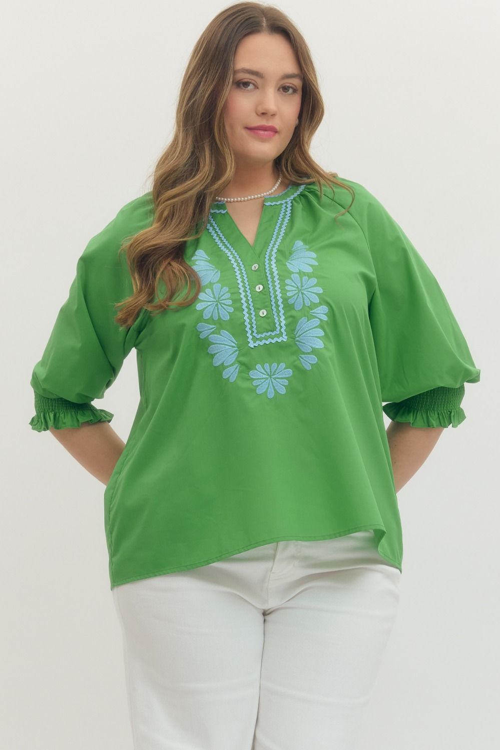 Avery Please Top - green