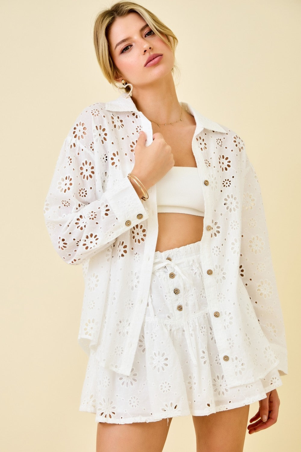 Out on the Sand Top - white