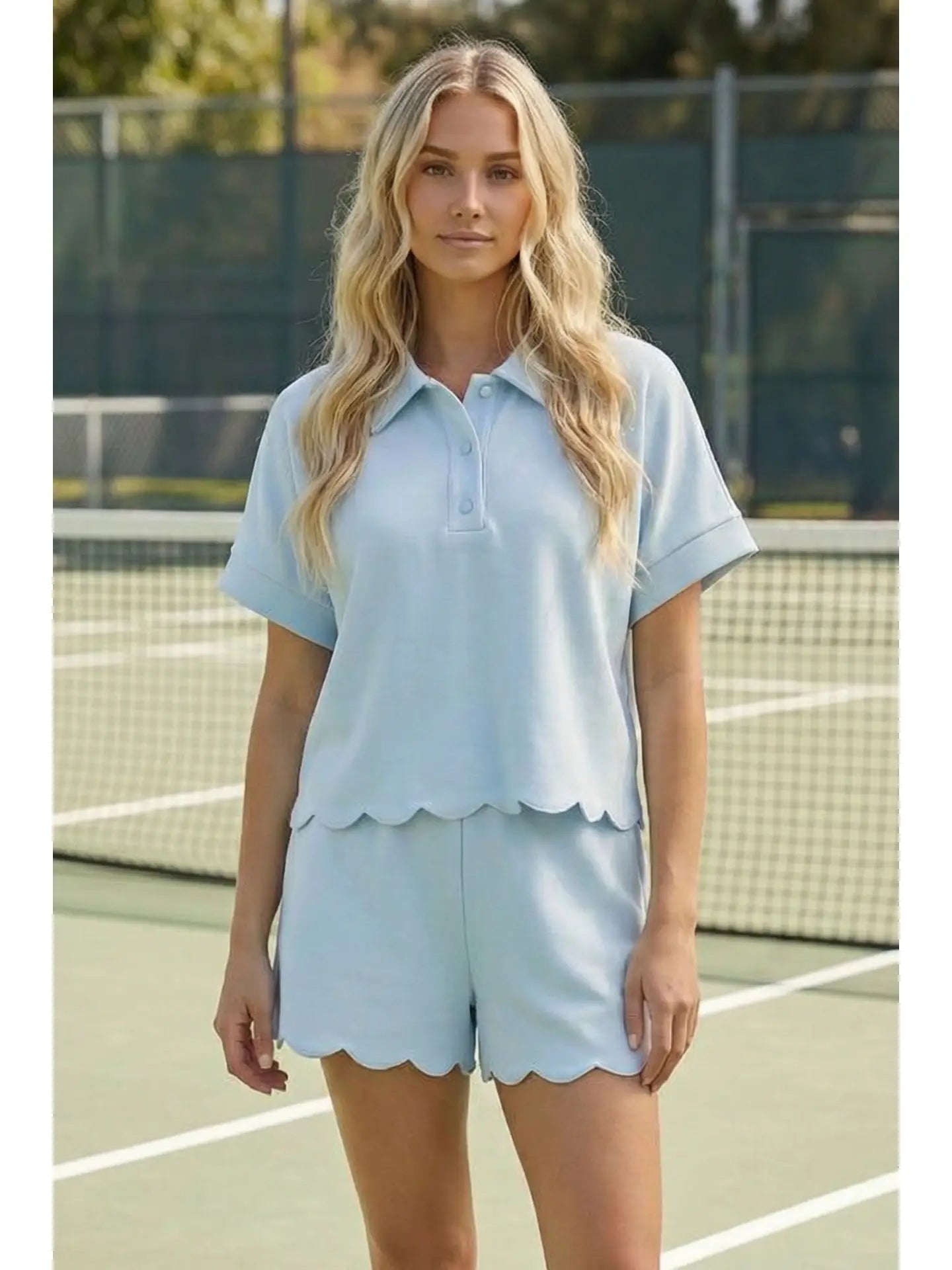 Scalloped Cutie Set - light blue