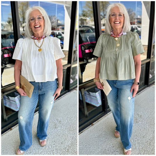 PLEATED DETAIL SHORT SLEEVE BLOUSE