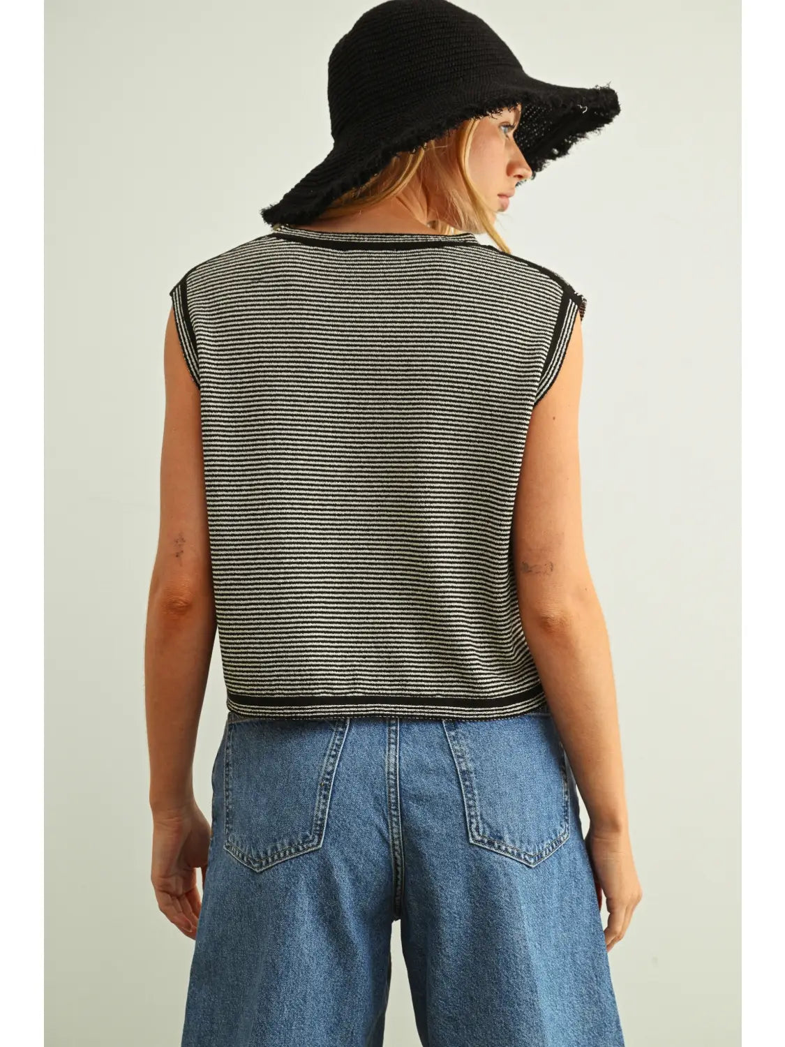 Tank Top Cutie- black/white