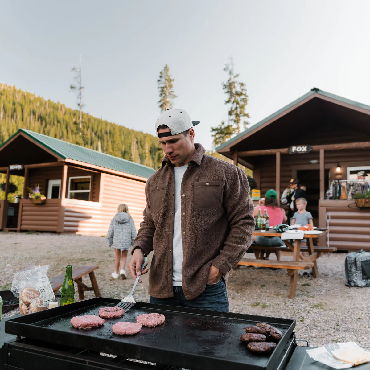 Montana Jacket - BROWN