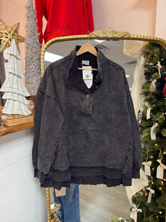 Kelli Girl Top - acid wash black